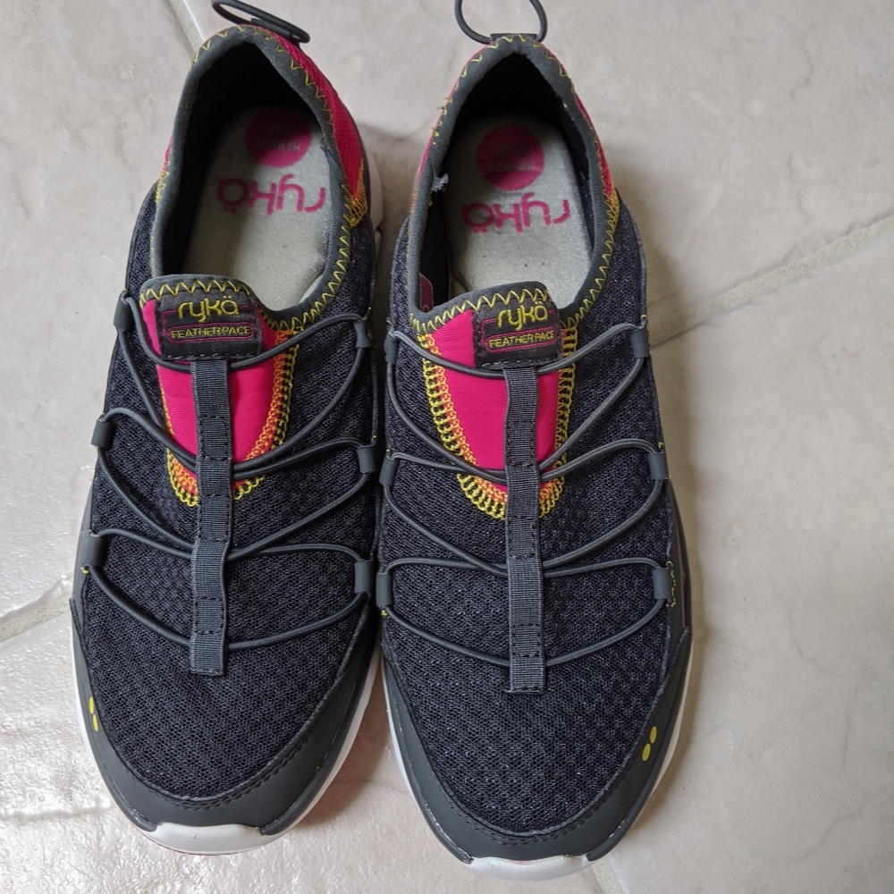 Ryka Walking Shoe
